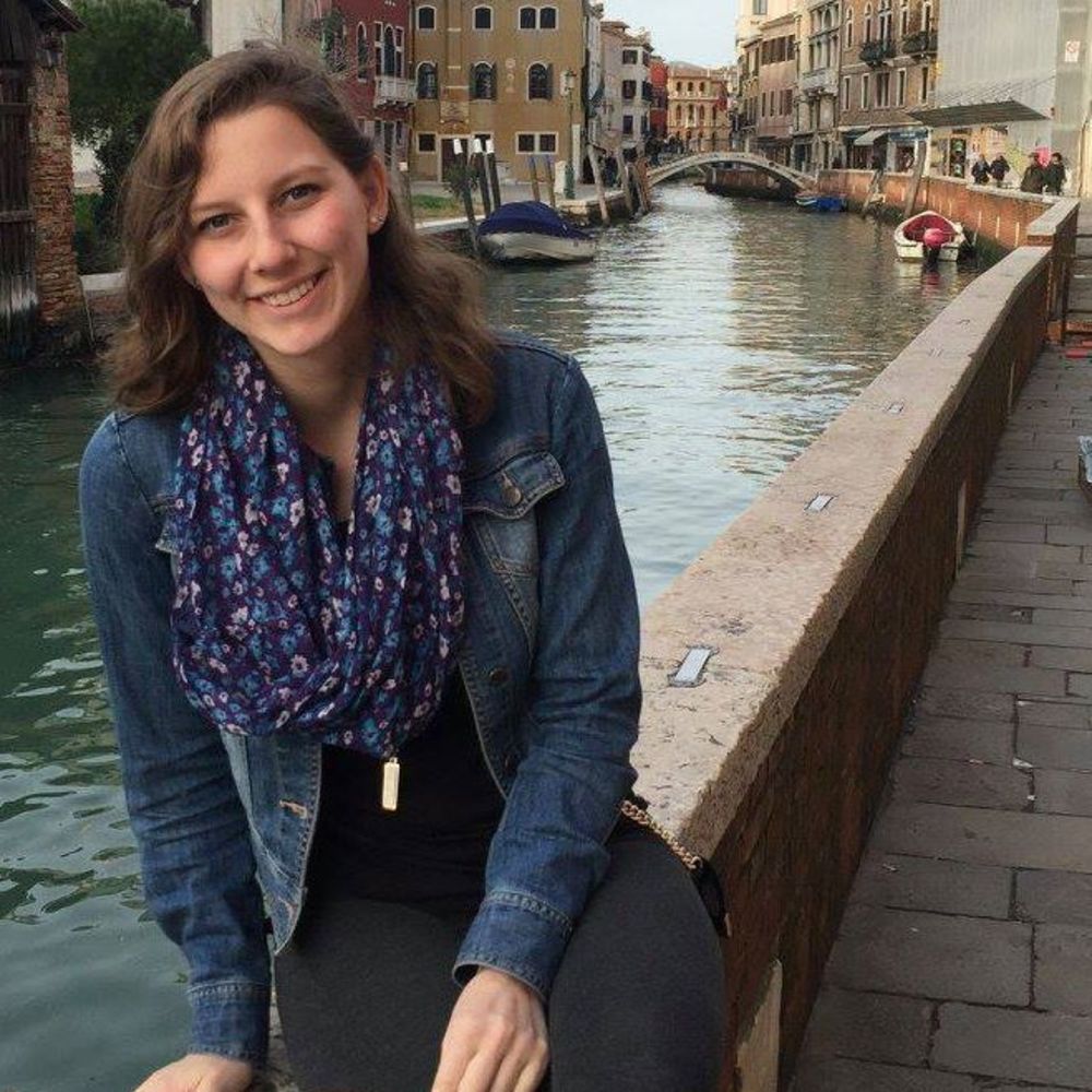 Meet your Posher, Olivia